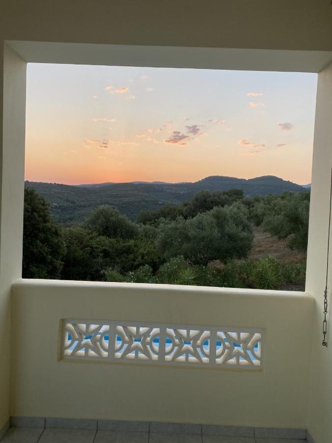 Kyparissia De Wandelboom Vila Vrises  Exterior foto